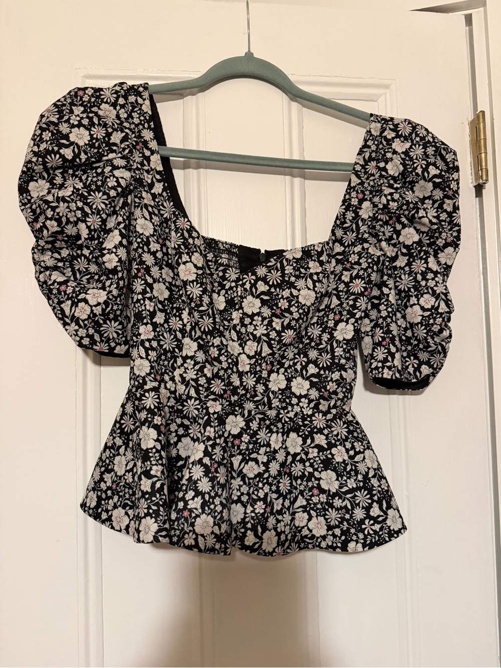 Amanda Uprichard Black Floral Puff-Sleeve Peplum Top